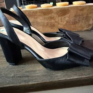 Jessica Simpson heels